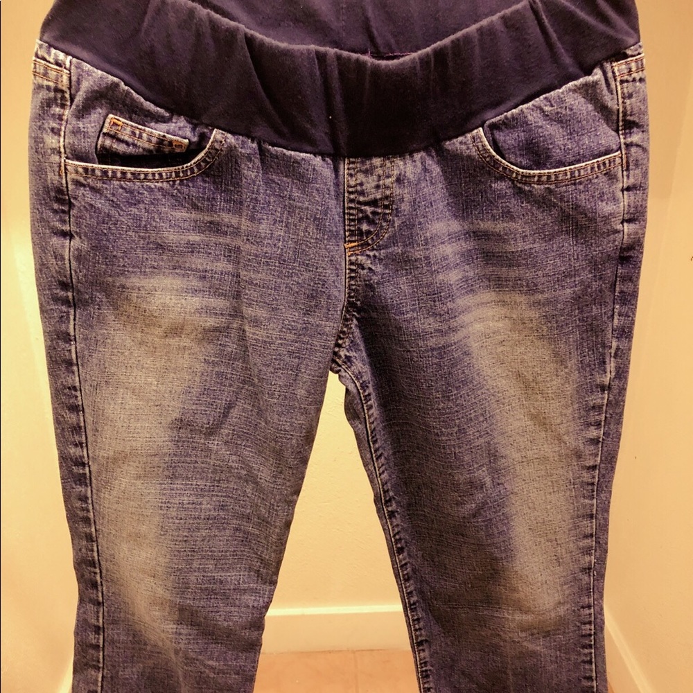 Ankle maternity jeans